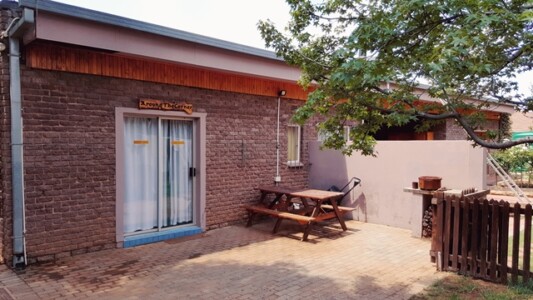 around corner entrance