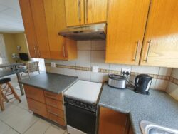 Bloemfontein Accommodation Like a Rock Top Two Apartment
